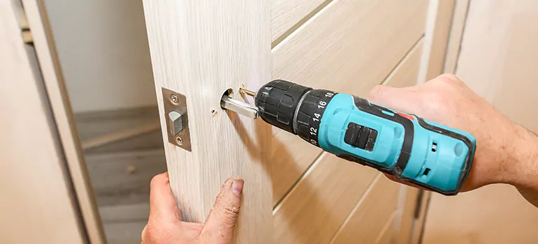 Old Door Knob Repair in Hayward, CA
